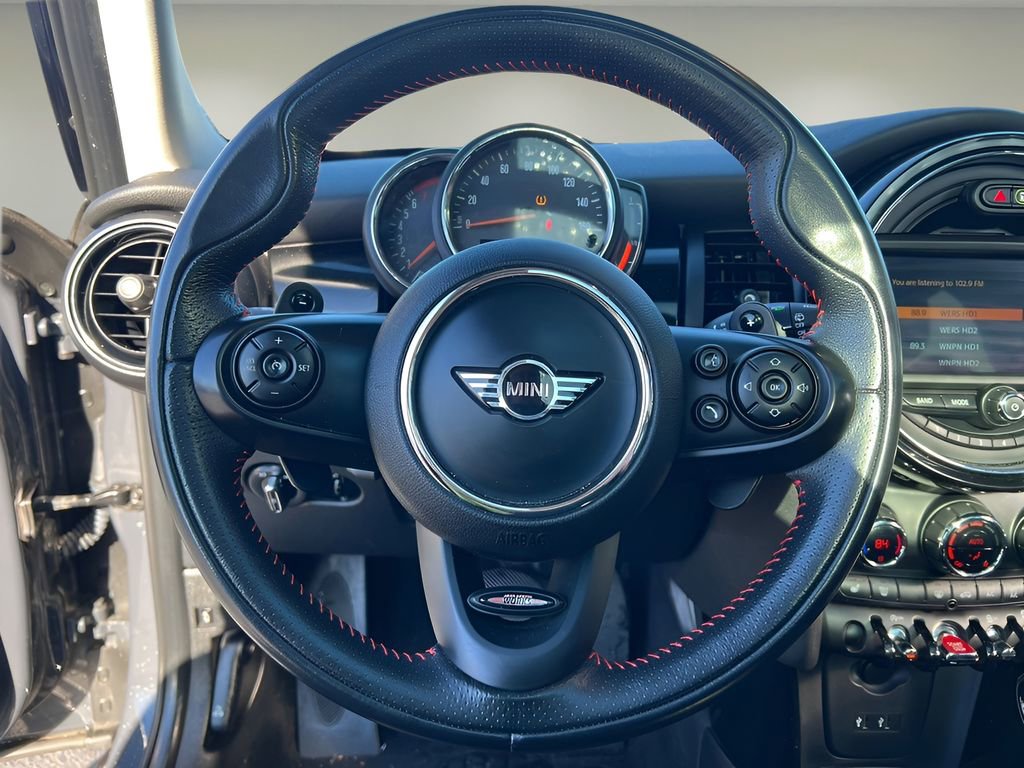 Used 2019 MINI Cooper S image 15