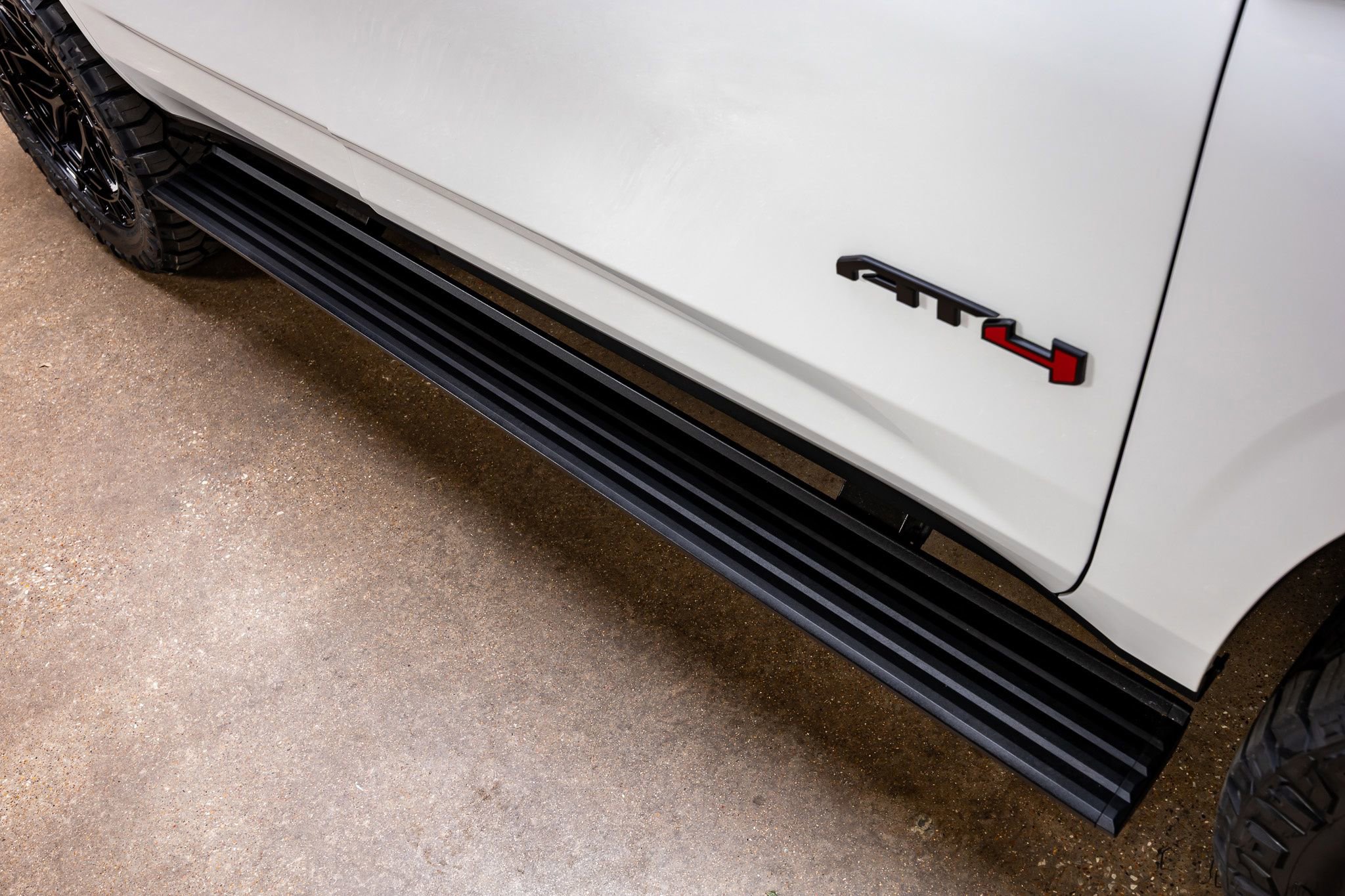 Used 2025 GMC Yukon AT4 Ultimate image 13