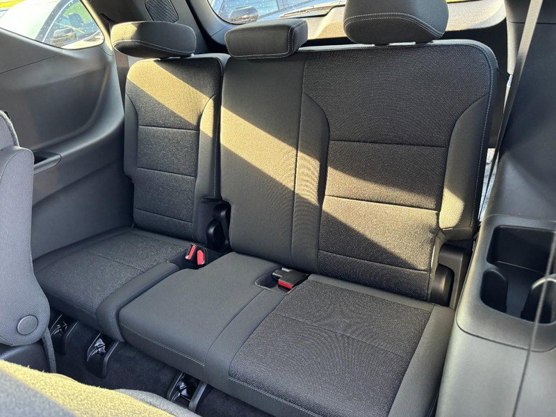 New 2026 Chevrolet Traverse LT image 8