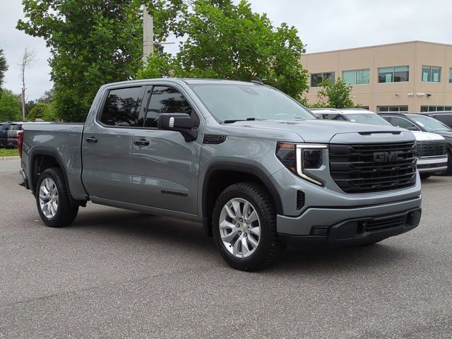 Used 2023 GMC Sierra 1500 Elevation RWD image 3