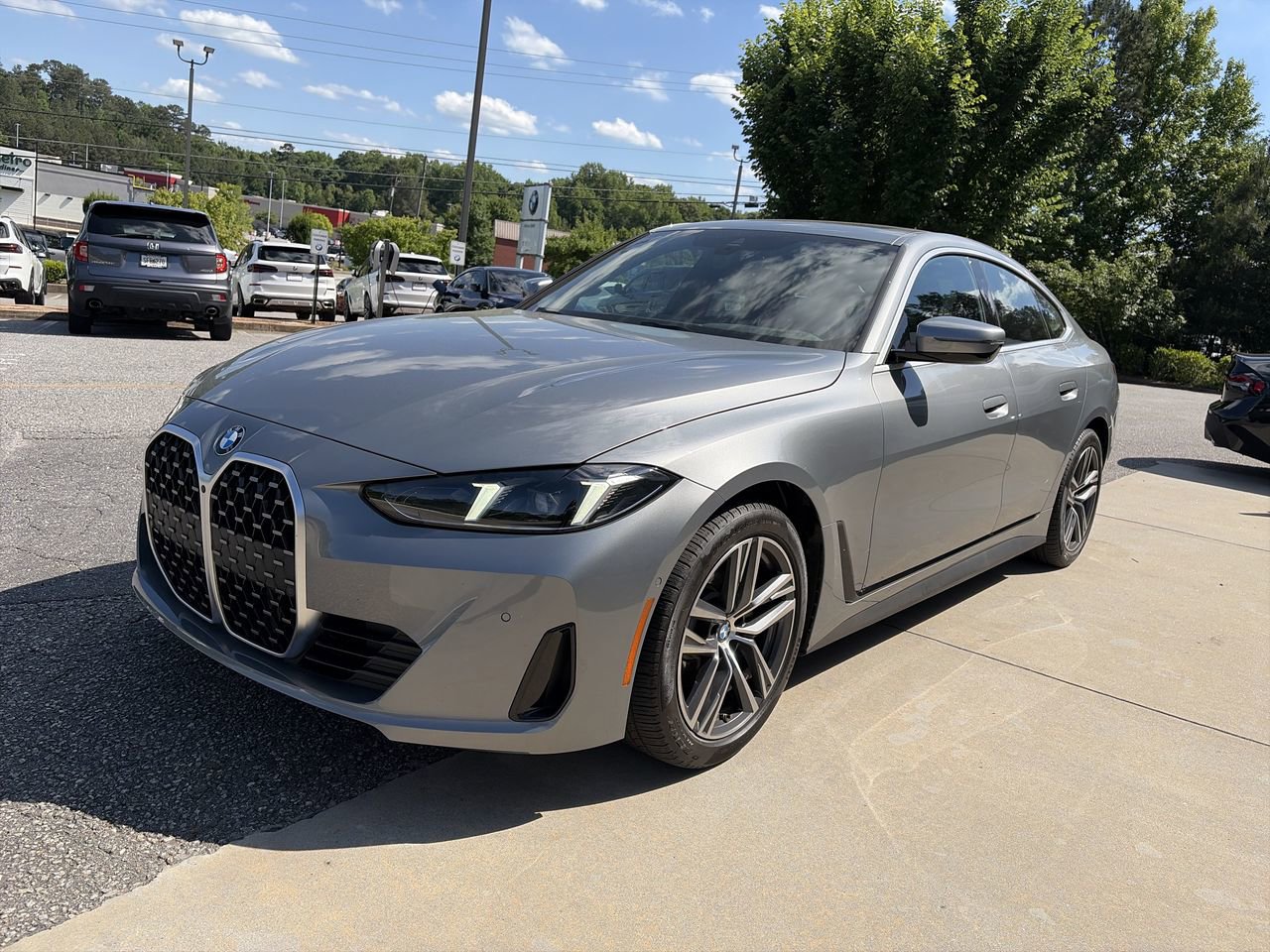 Used 2025 BMW 430i w/ Premium Package RWD image 4