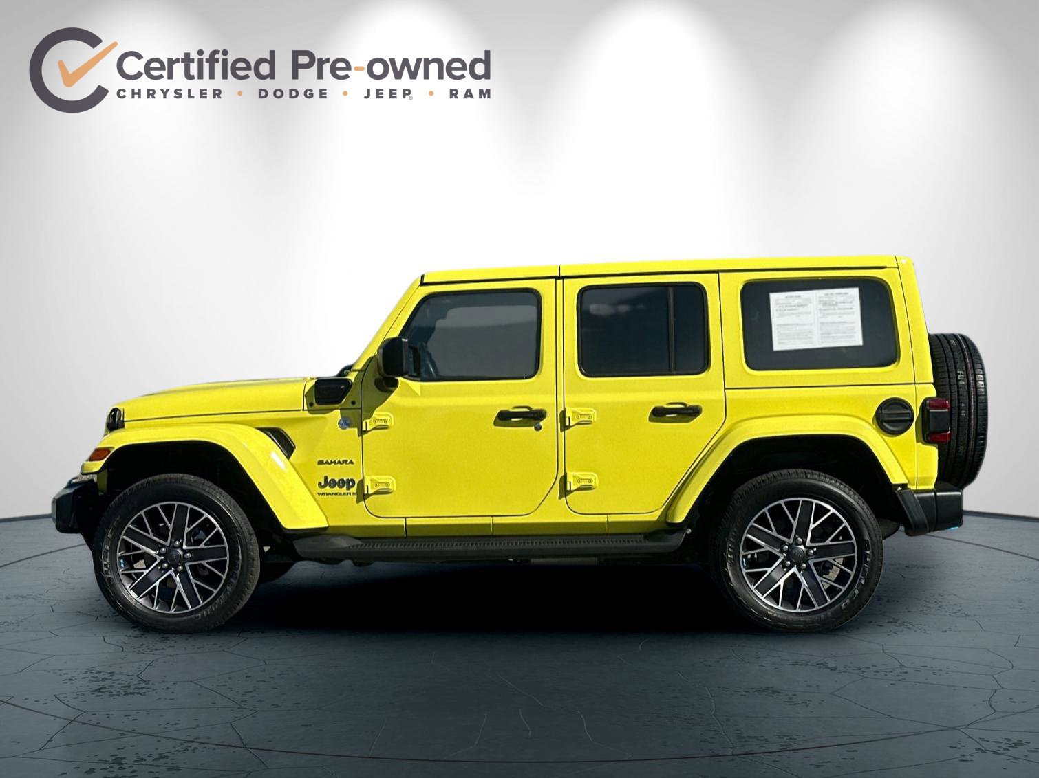 Certified 2023 Jeep Wrangler Unlimited Sahara w/ Cold Weather Group AWD/4WD image 7