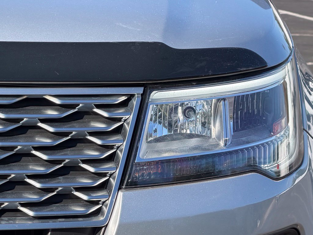 Certified 2019 Ford Explorer Platinum AWD/4WD image 5