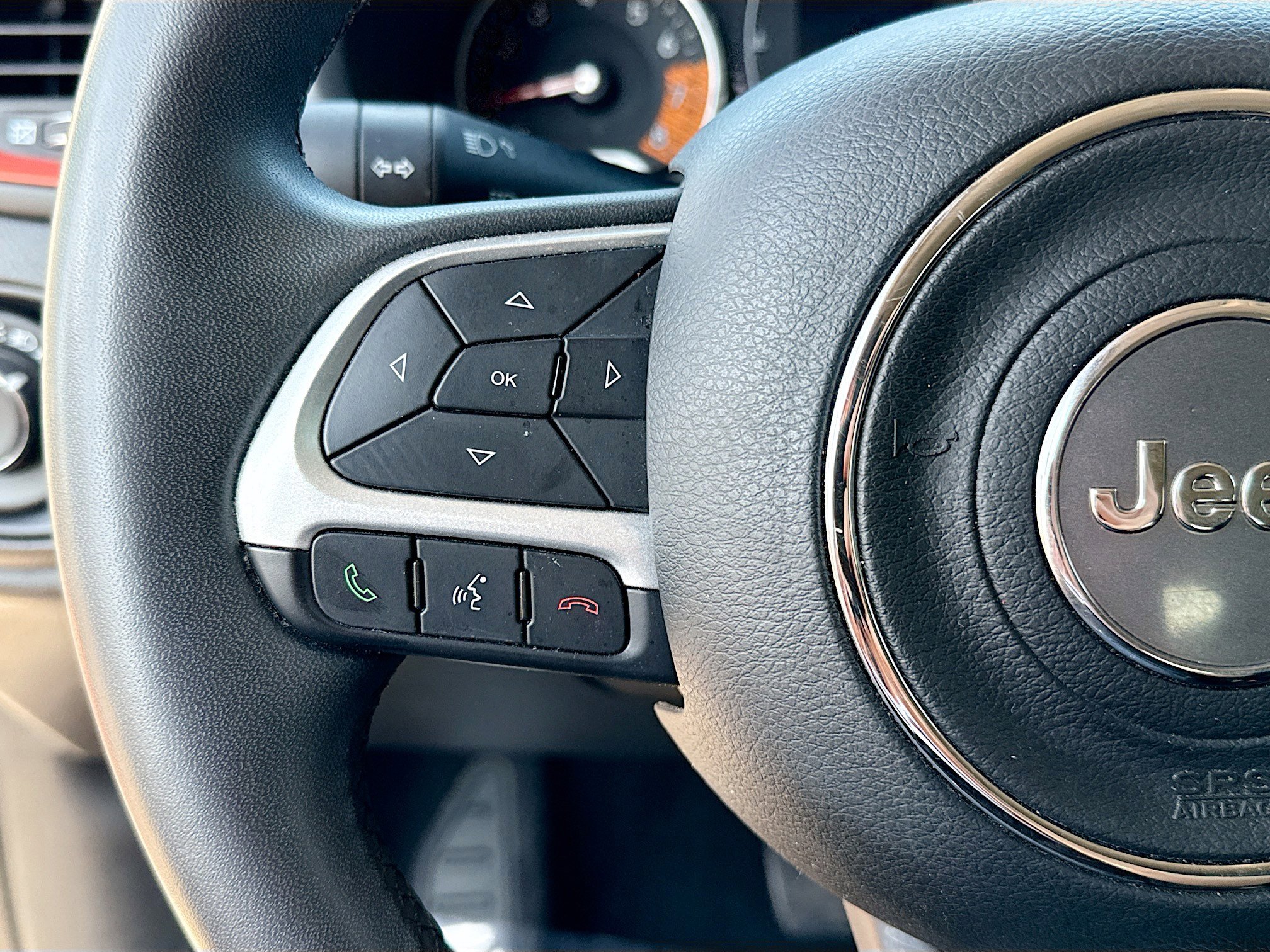 Used 2020 Jeep Renegade Latitude image 35