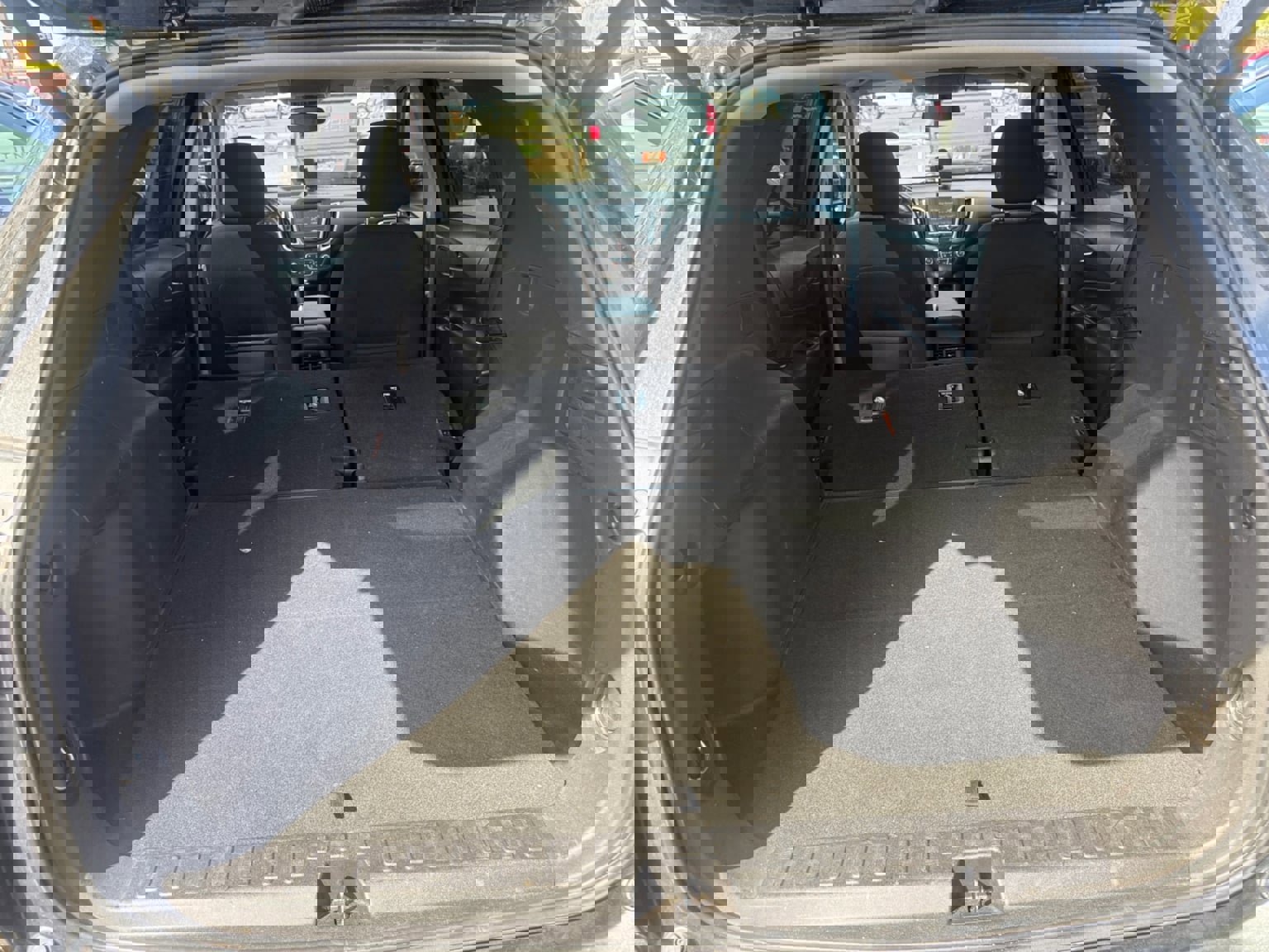 Used 2018 Chevrolet Equinox LT image 25