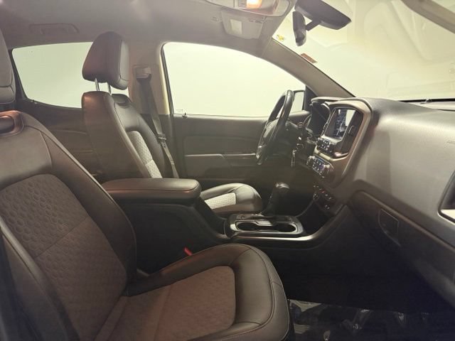 Certified 2017 Chevrolet Colorado Z71 w/ Z71 Midnight Edition AWD/4WD image 25