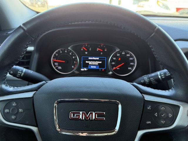 Used 2020 GMC Acadia SLE w/ Driver Convenience Package FWD image 14