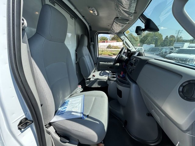 New 2026 Ford E-350 and Econoline 350 Super Duty w/ Power Equipment Group image 18