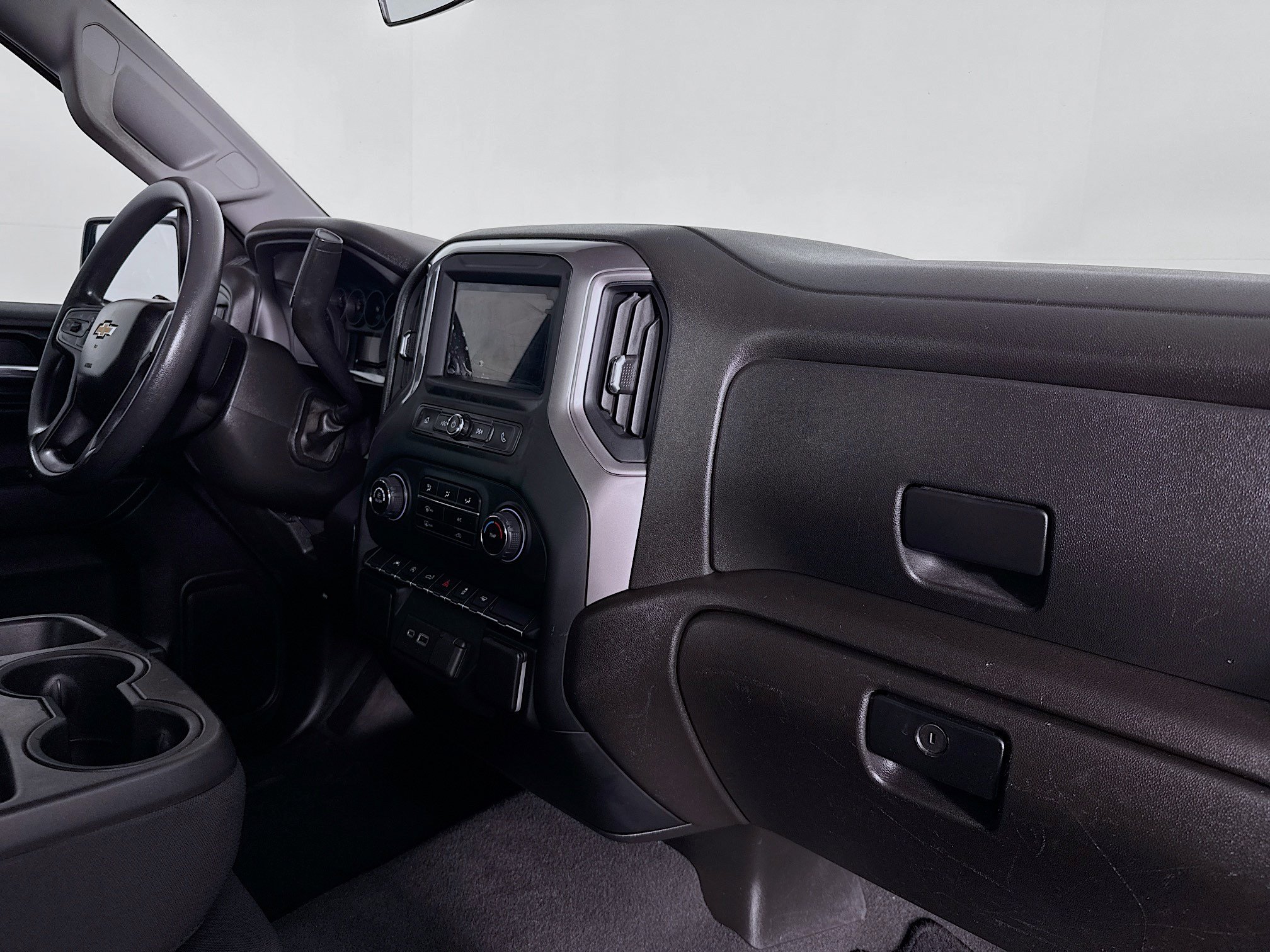 Used 2023 Chevrolet Silverado 1500 Custom RWD image 26