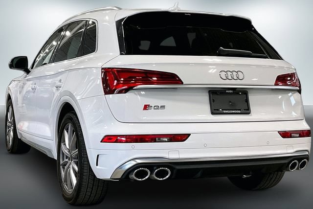 Certified 2024 Audi SQ5 Premium Plus w/ Premium Plus Package AWD/4WD image 12