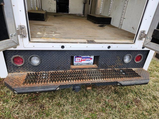 Used 2021 Chevrolet Express 3500 w/ Power Convenience Package RWD image 4