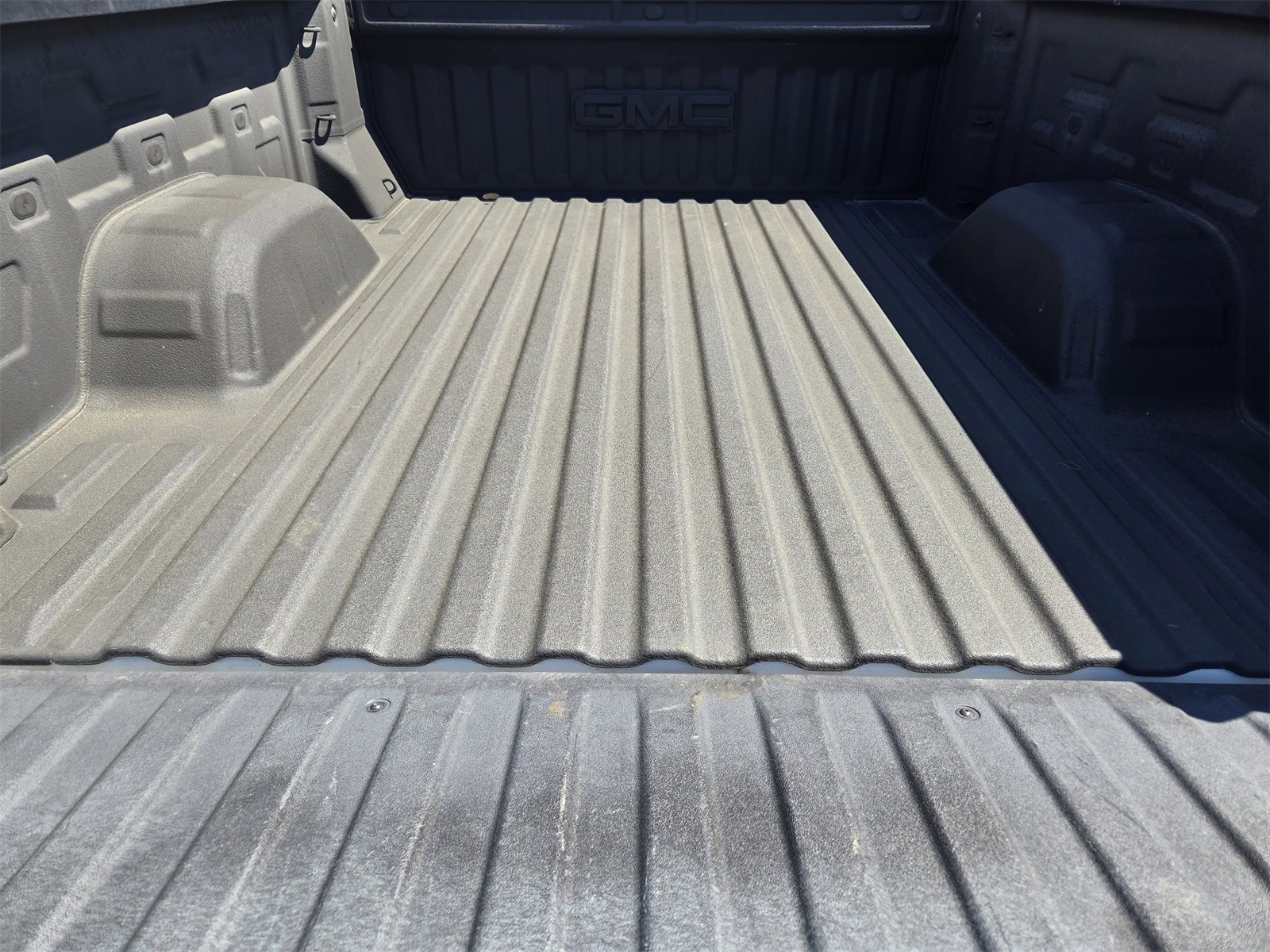 Used 2023 GMC Sierra 1500 SLE image 31