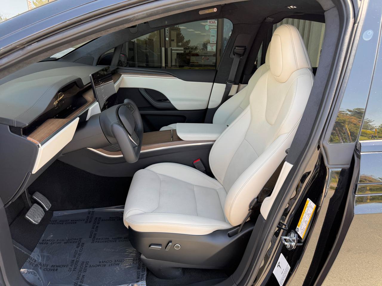 Used 2022 Tesla Model X AWD/4WD image 4