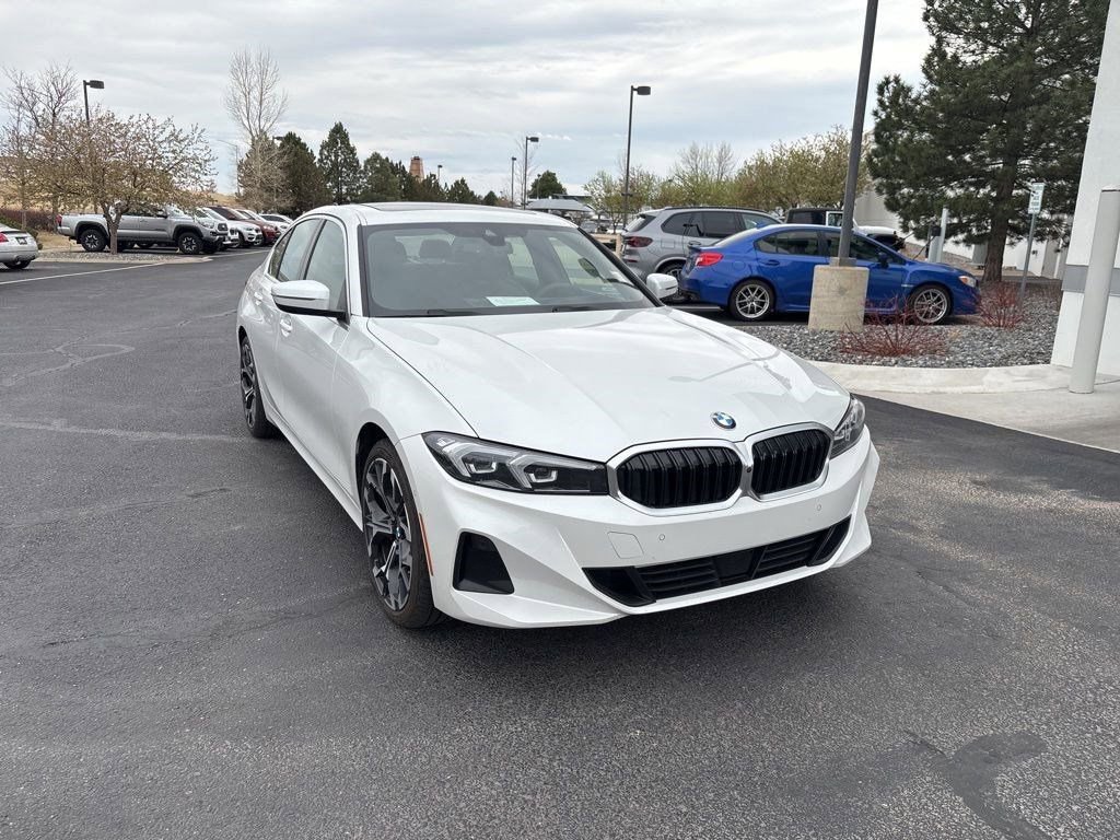 Used 2025 BMW 330i xDrive Sedan image 7