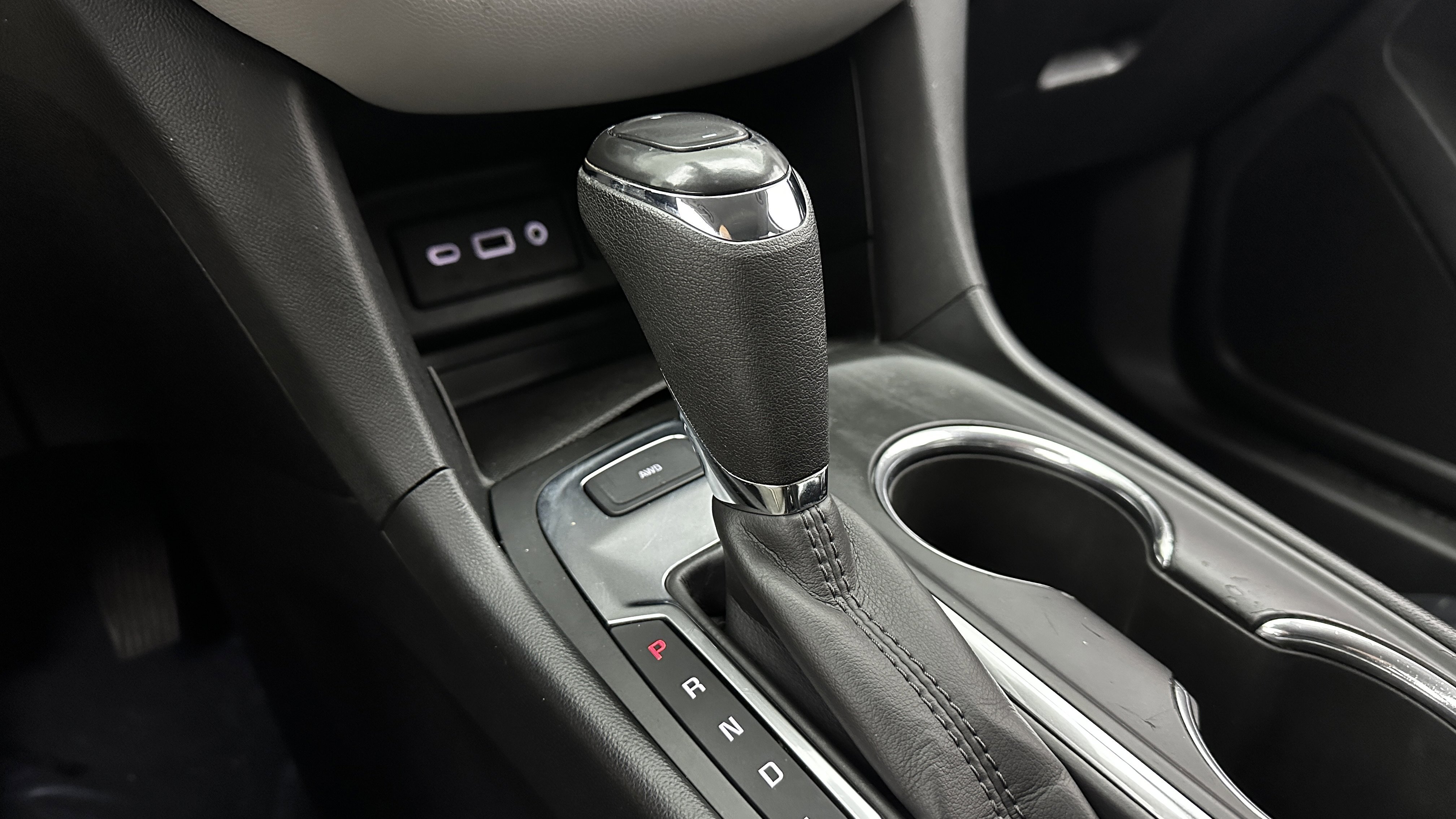 Used 2019 Chevrolet Equinox LS w/ LS Convenience Package image 14