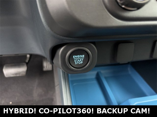 New 2025 Ford Maverick XLT image 9