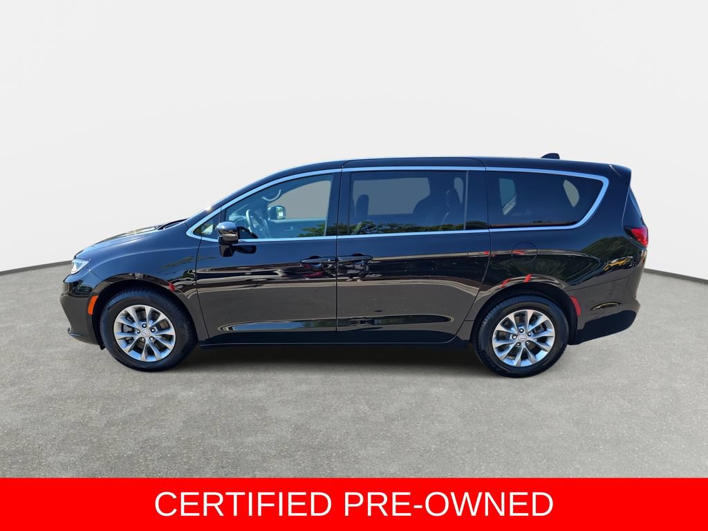 Used 2026 Chrysler Pacifica Select AWD/4WD image 8