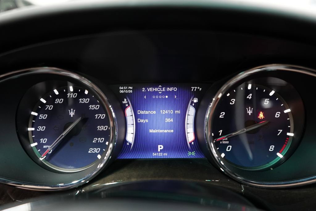 Used 2014 Maserati Quattroporte GTS RWD image 17