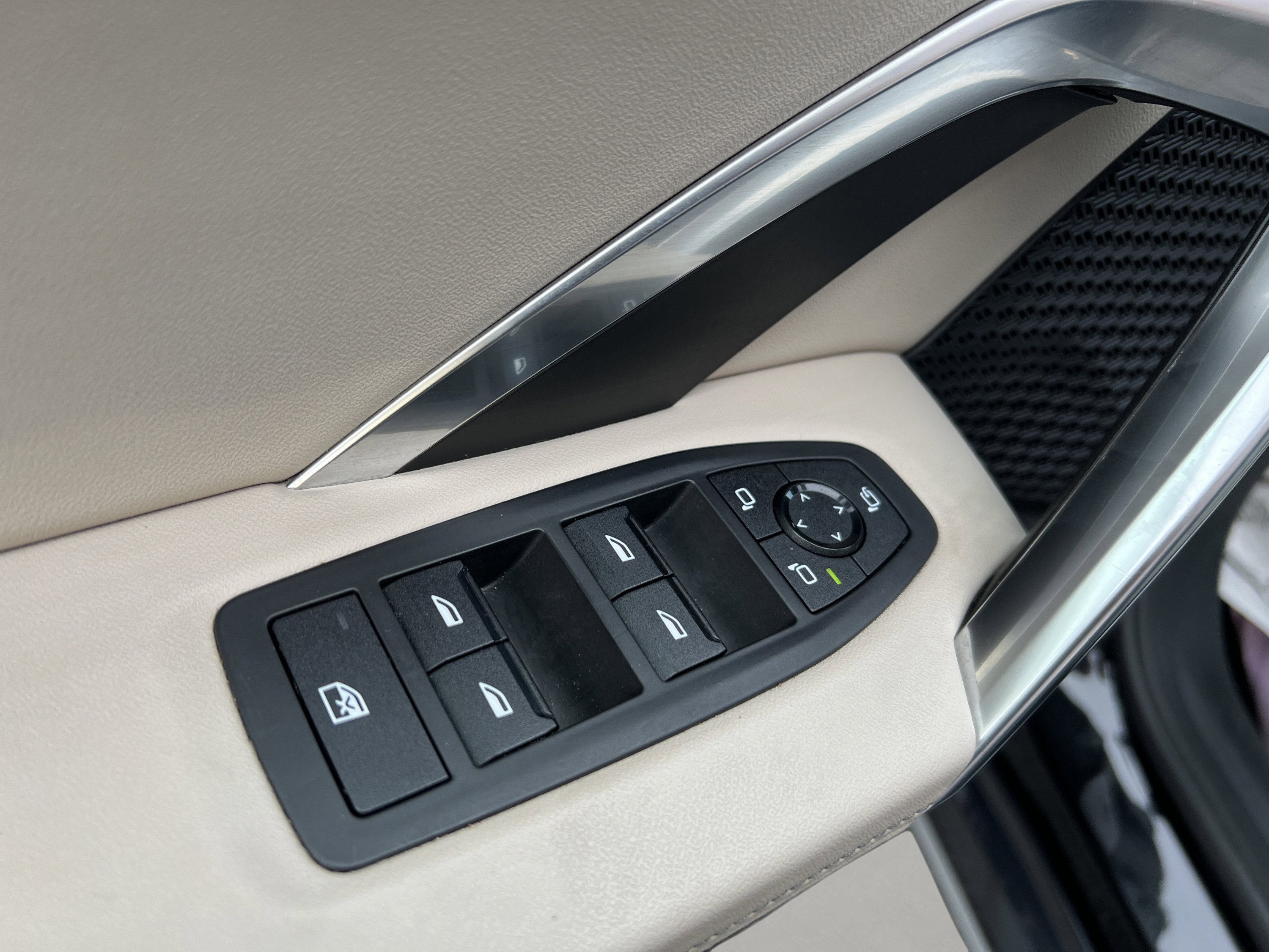 Used 2024 BMW X1 xDrive28i image 27