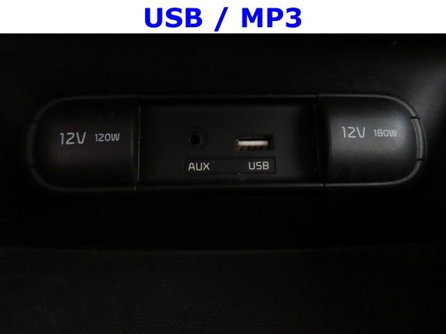 Used 2016 Kia Soul Base image 5