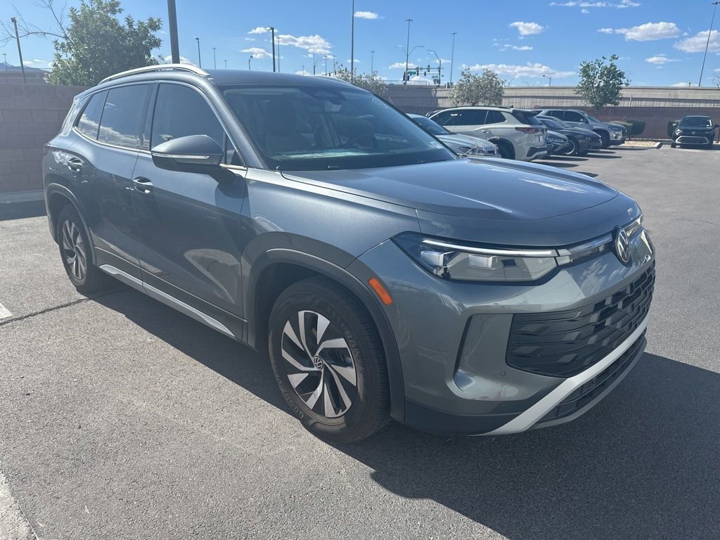Certified 2025 Volkswagen Tiguan S