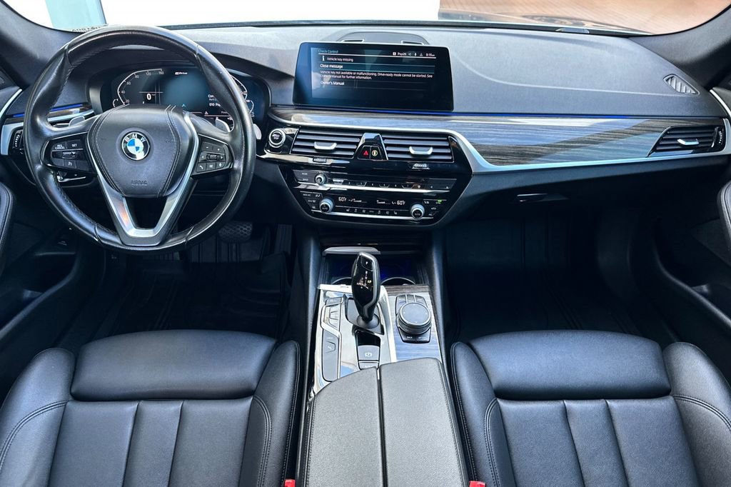 Used 2020 BMW 530e w/ Convenience Package image 14