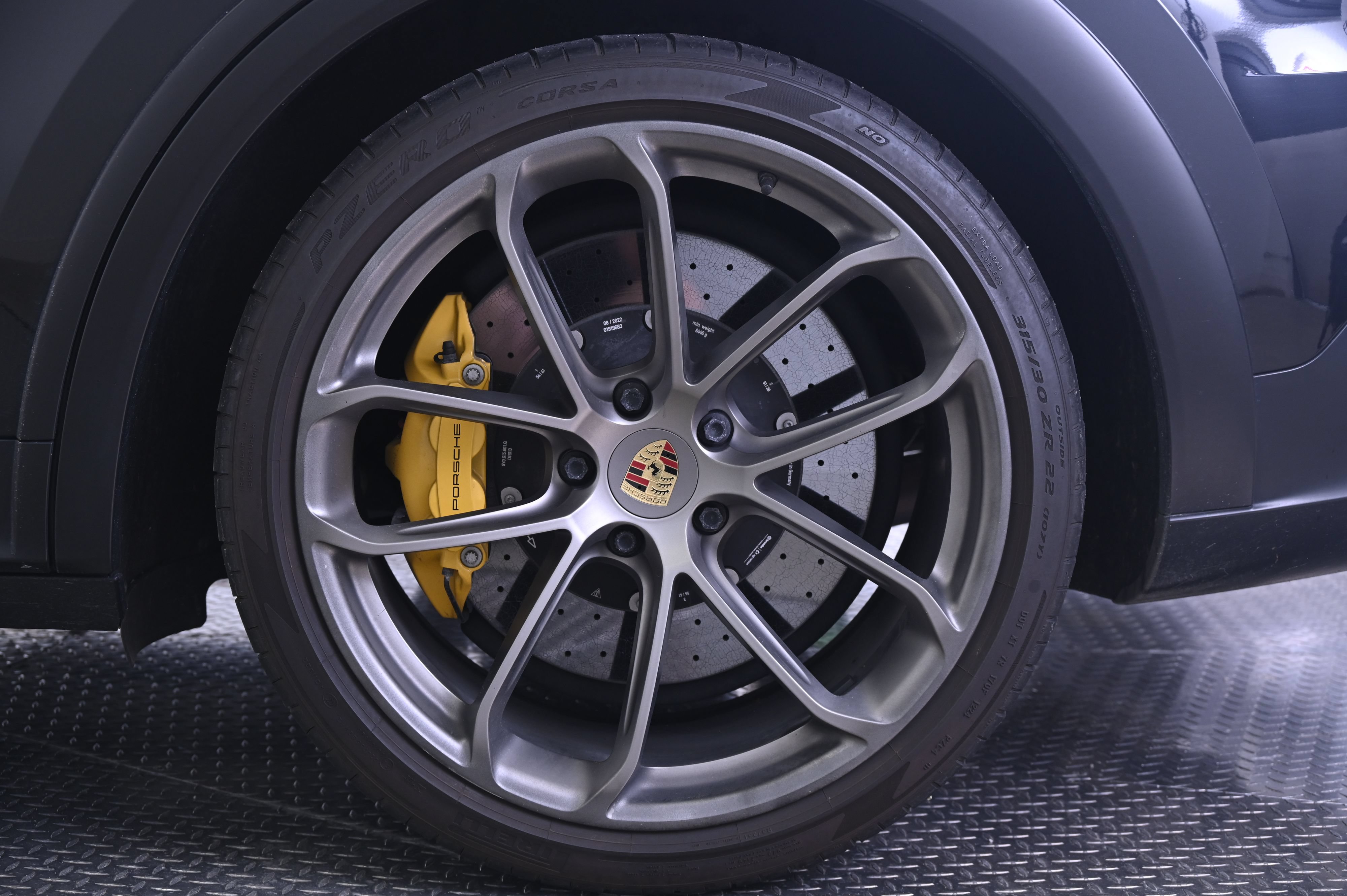 Certified 2022 Porsche Cayenne Turbo GT AWD/4WD image 12
