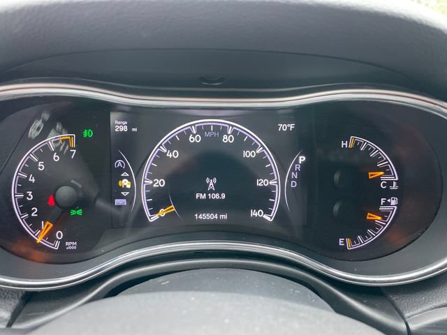 Used 2019 Jeep Grand Cherokee Limited AWD/4WD image 9