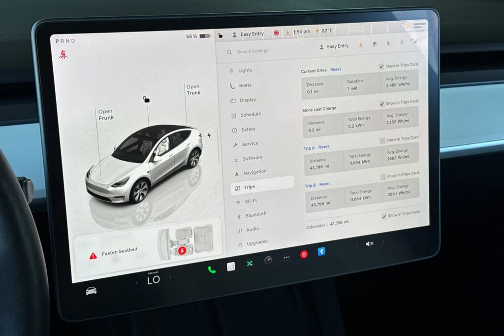 Used 2023 Tesla Model Y Long Range AWD/4WD image 22