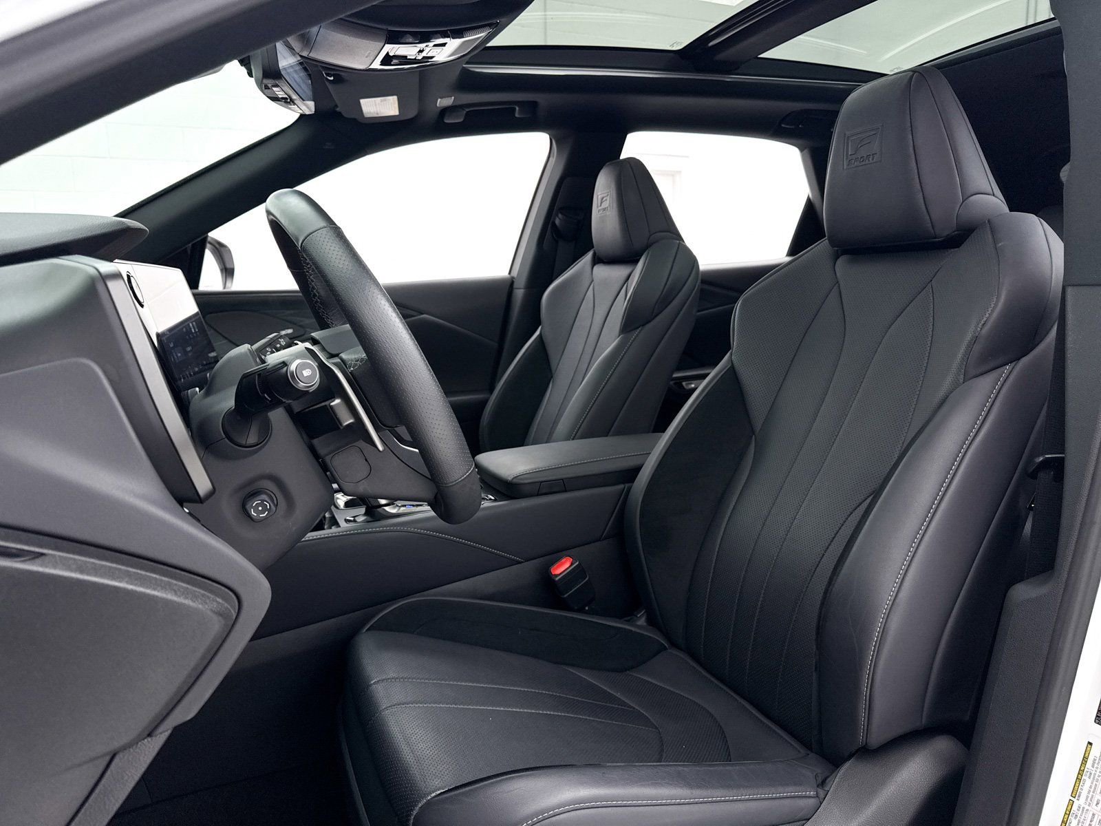 Used 2024 Lexus RX 500h F Sport image 20