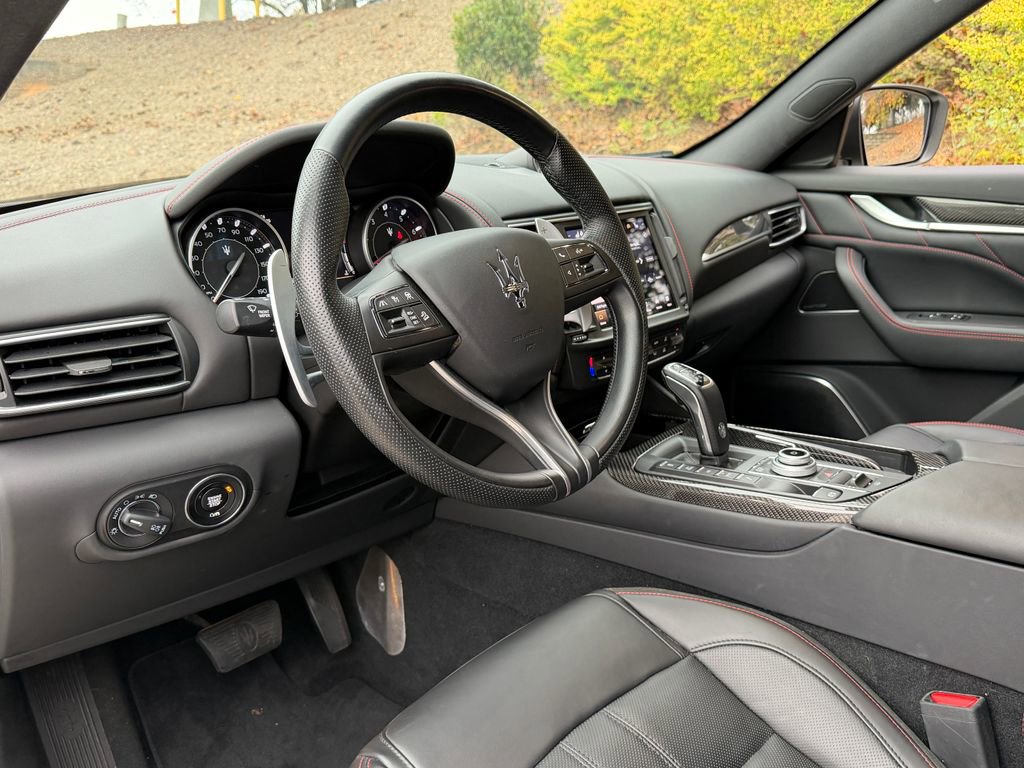 Certified 2024 Maserati Levante Modena Ultima image 13