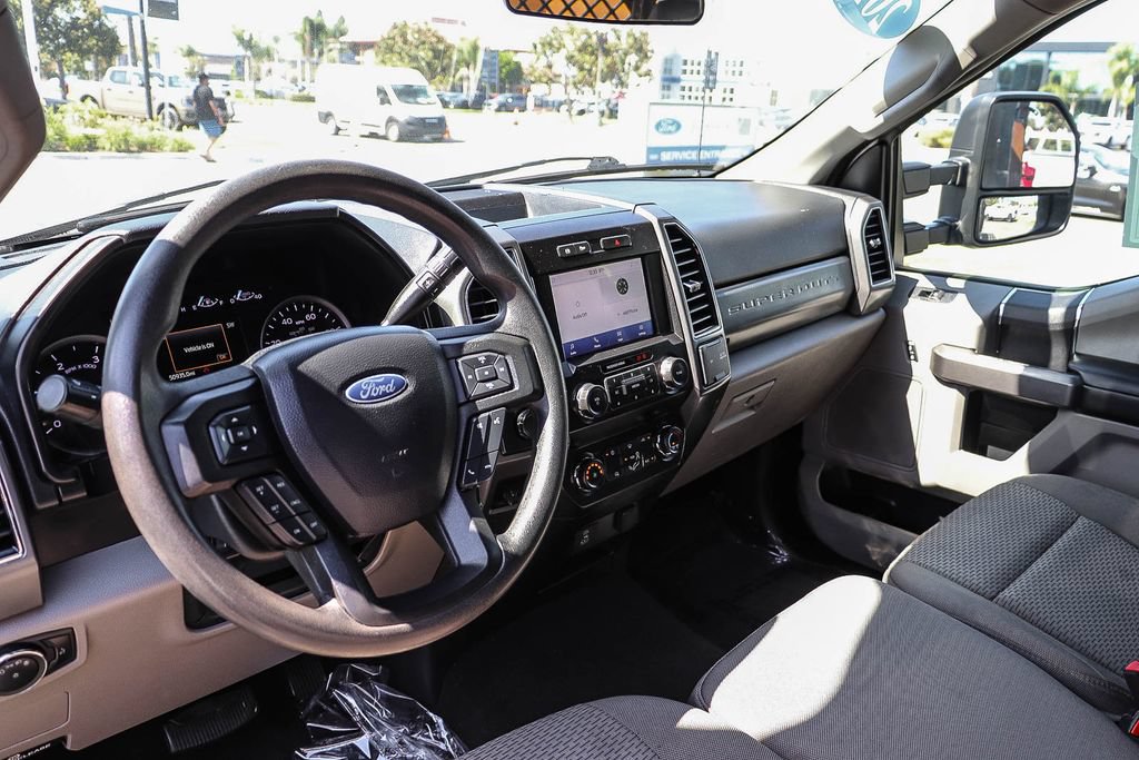 Used 2020 Ford F550 4x4 Regular Cab Super Duty image 16