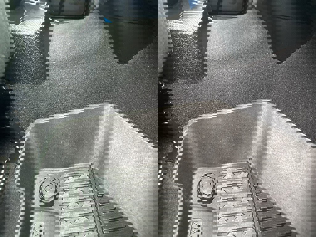 Used 2020 RAM 2500 Big Horn w/ Level 1 Equipment Group image 17