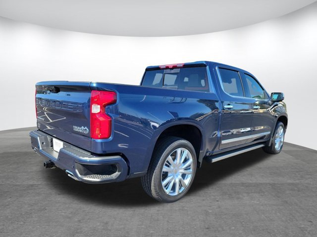 Used 2023 Chevrolet Silverado 1500 High Country w/ Technology Package image 6