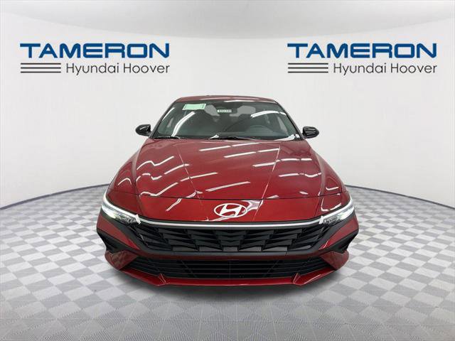 New 2025 Hyundai Elantra SEL image 8