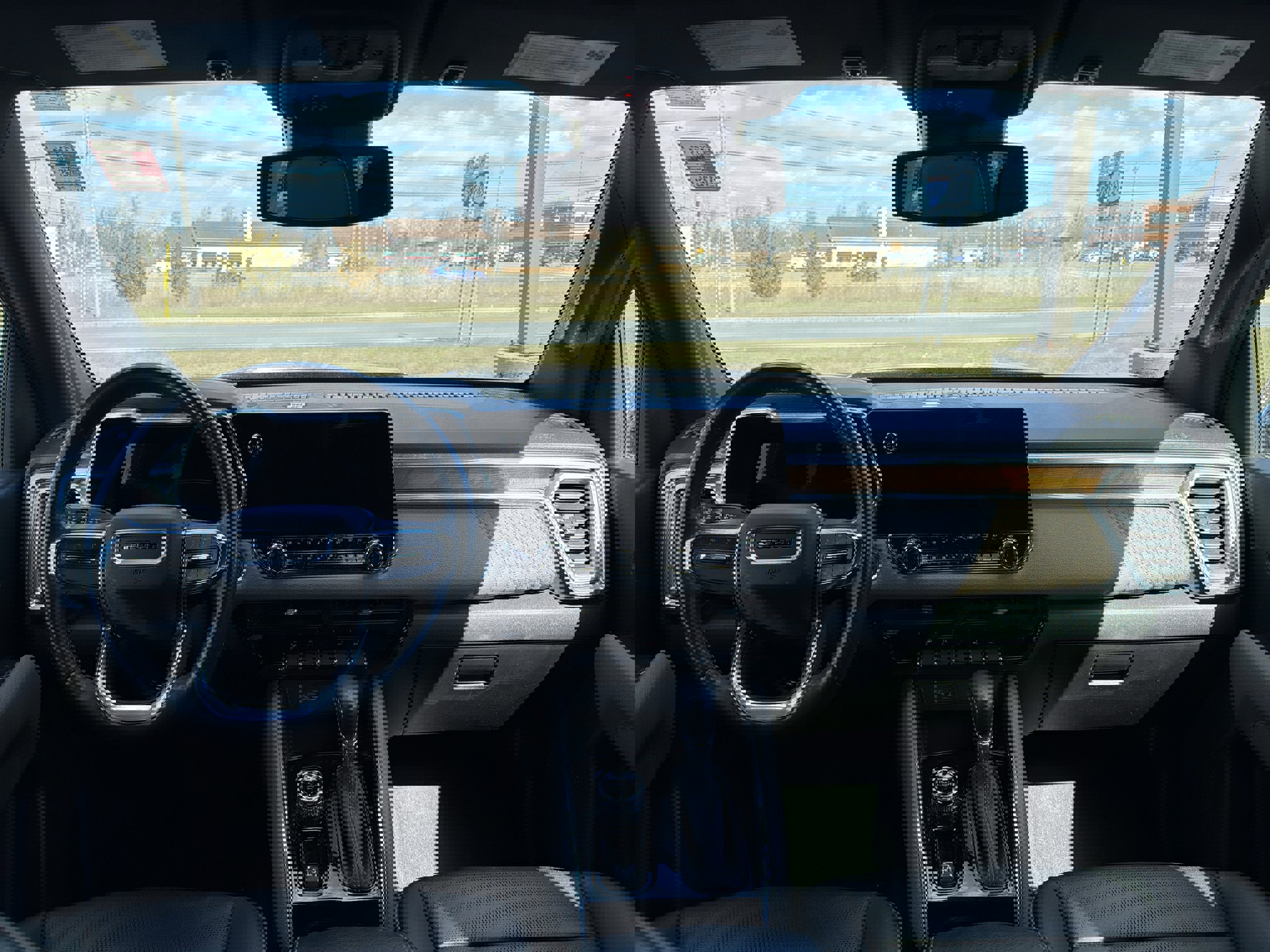 Used 2023 GMC Canyon Denali image 11