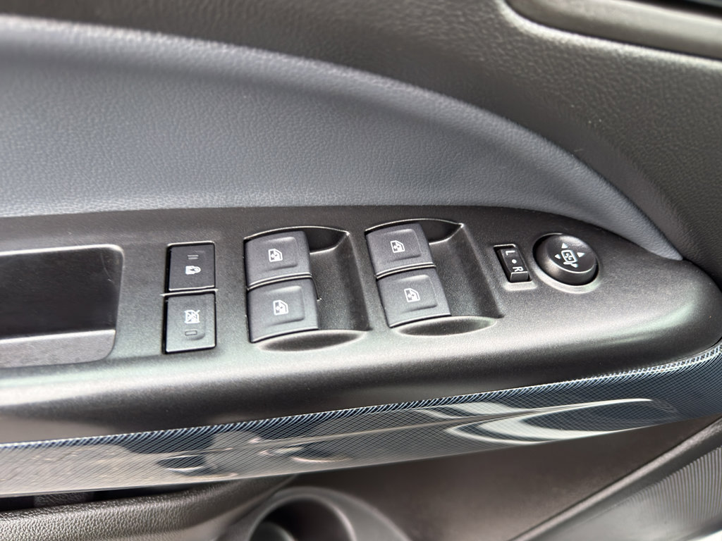 Used 2022 Chevrolet Colorado Z71 image 14