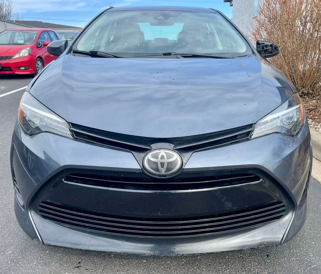 Used 2019 Toyota Corolla L image 3