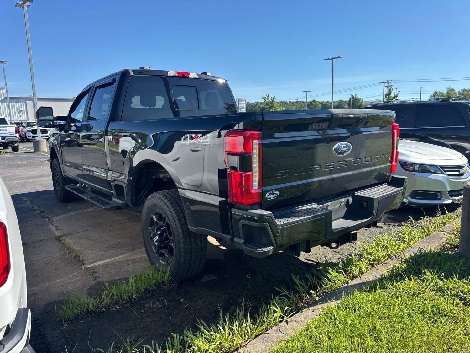 Used 2024 Ford F250 XL w/ STX Appearance Package AWD/4WD image 8