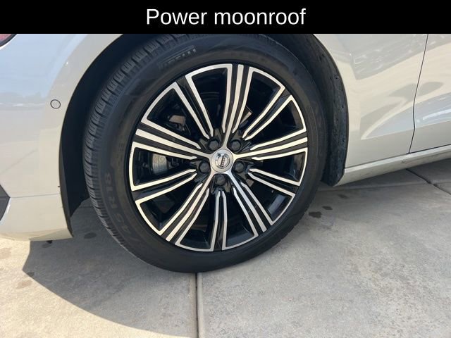 Used 2020 Volvo S60 T5 Inscription w/ Protection Package Premier image 11