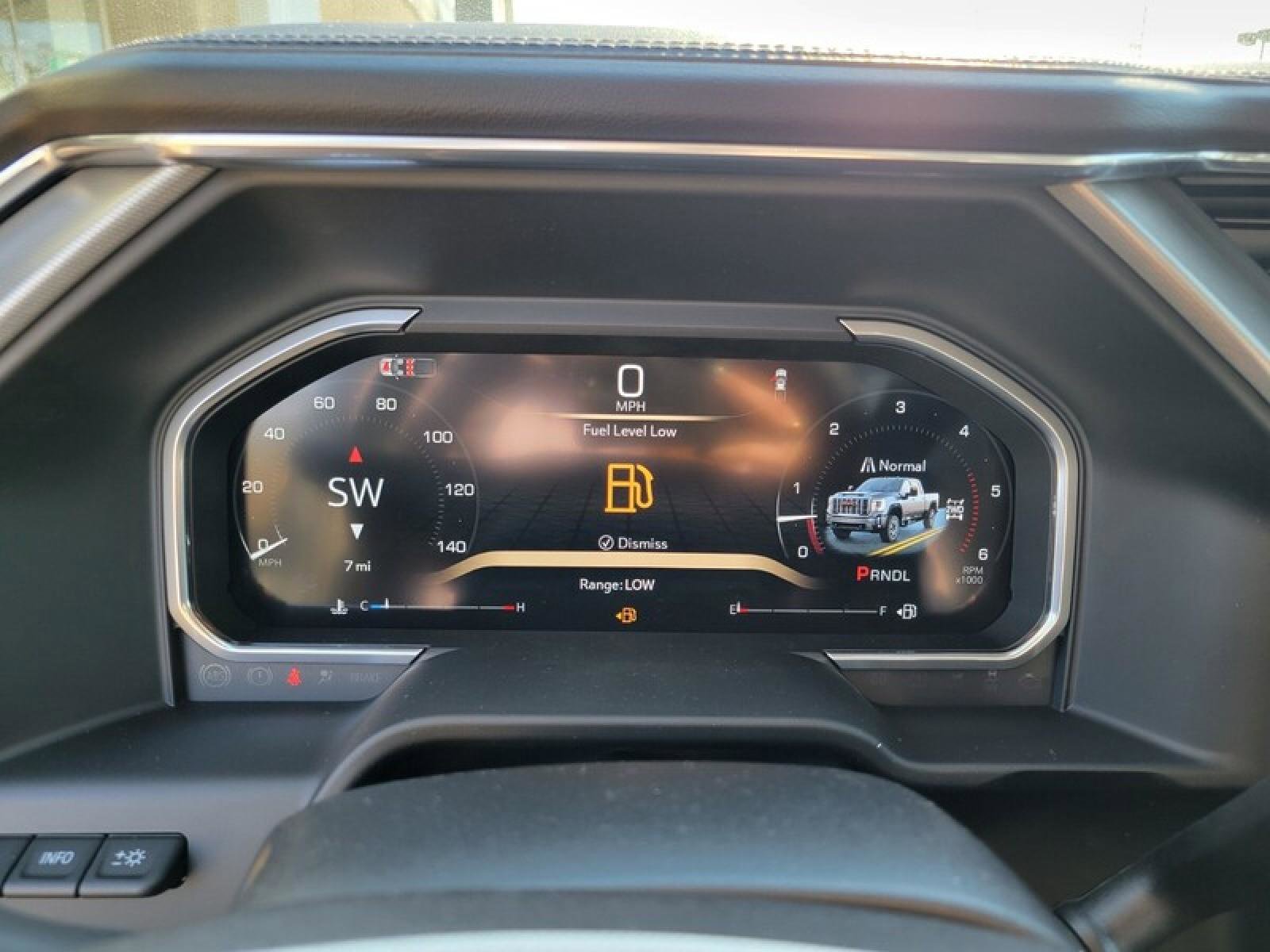 New 2026 GMC Sierra 2500 Denali w/ Denali Reserve Package image 17