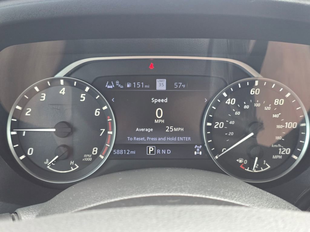 Used 2021 Nissan Titan SV w/ SV Convenience Package image 28