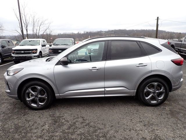 Used 2024 Ford Escape ST-Line w/ Tech Pack #1 image 2