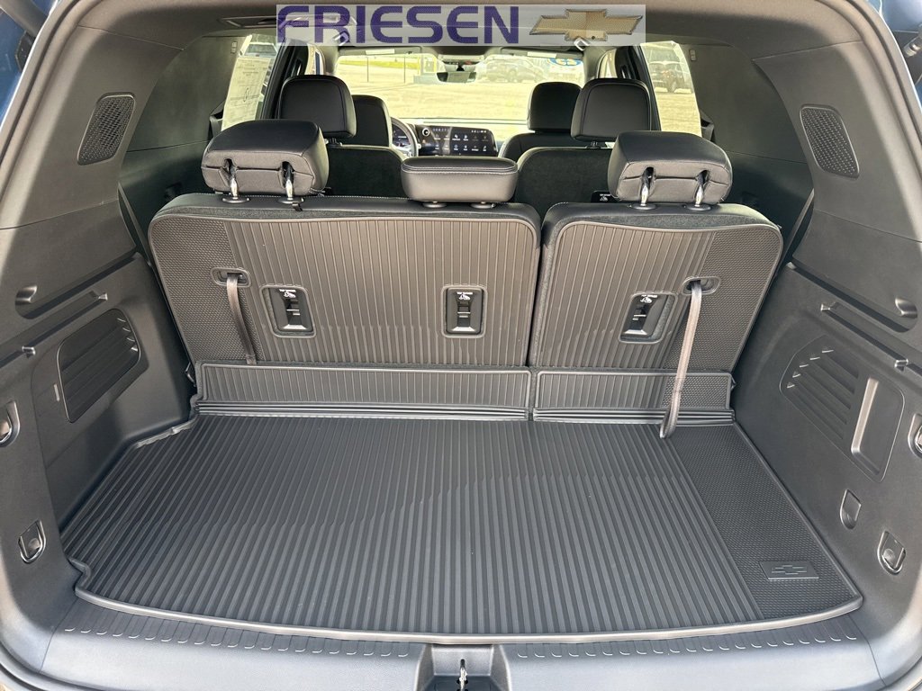 New 2026 Chevrolet Traverse LT w/ Midnight/Sport Edition image 14