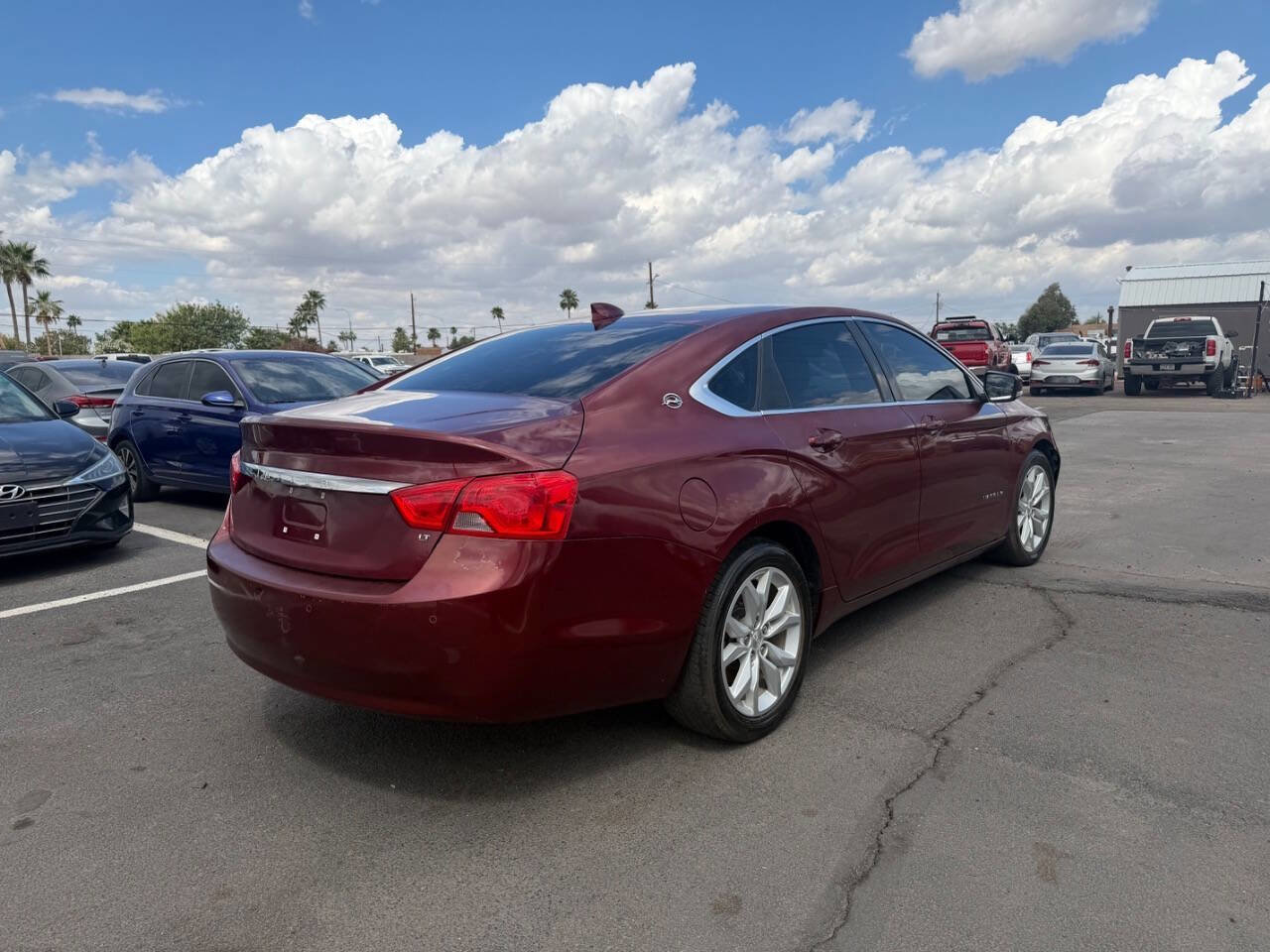 Used 2017 Chevrolet Impala LT w/ Convenience Package image 11