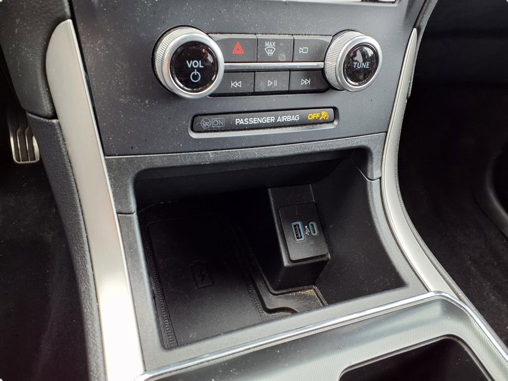 Used 2022 Ford Edge ST-Line AWD/4WD image 17