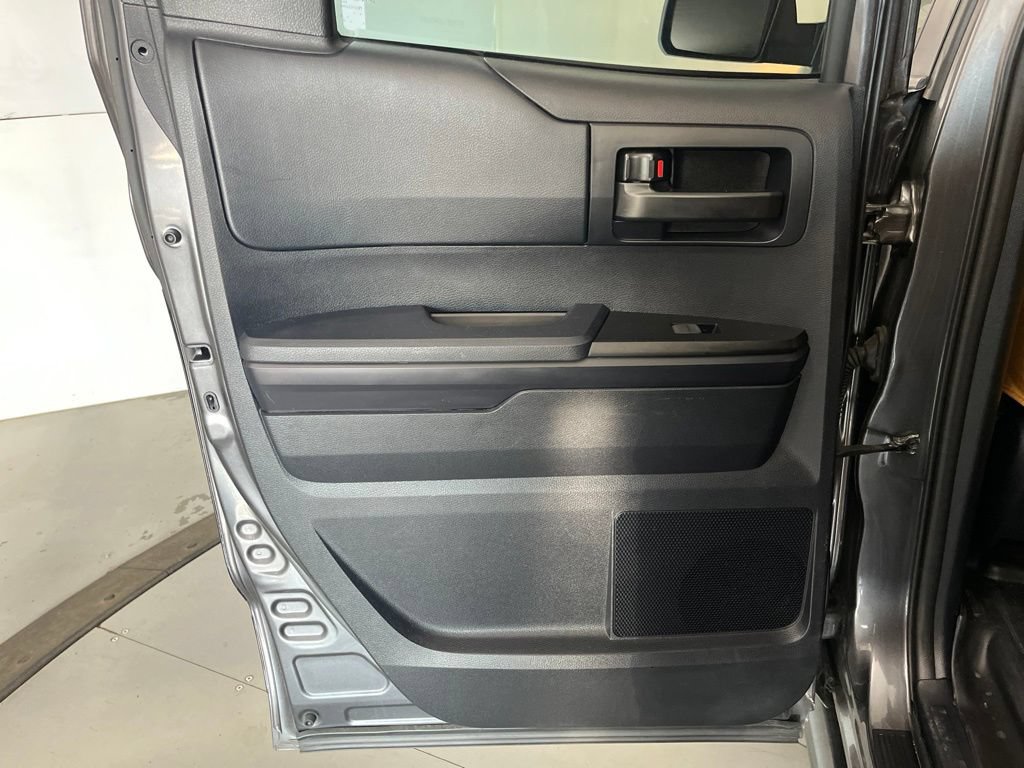 Used 2014 Toyota Tundra SR RWD image 26