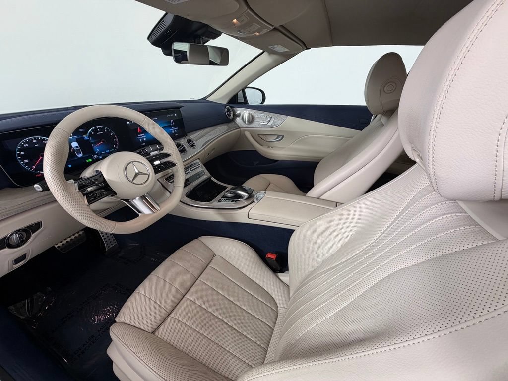 Used 2023 Mercedes-Benz E 450 Cabriolet image 4