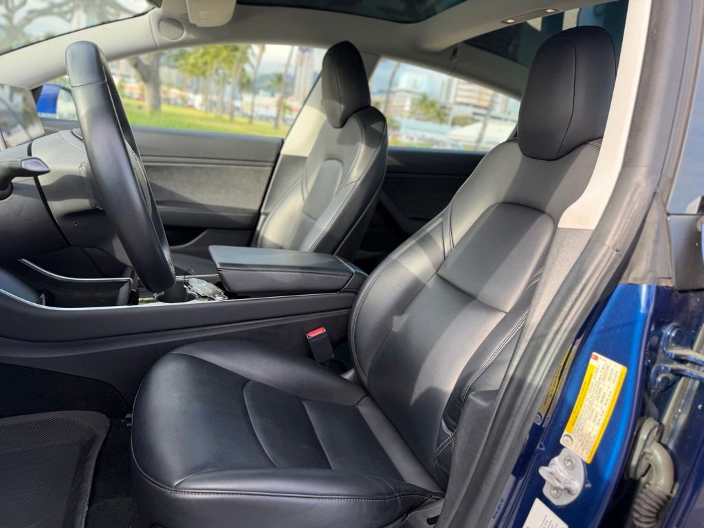 Used 2019 Tesla Model 3 Standard Range Plus RWD image 13