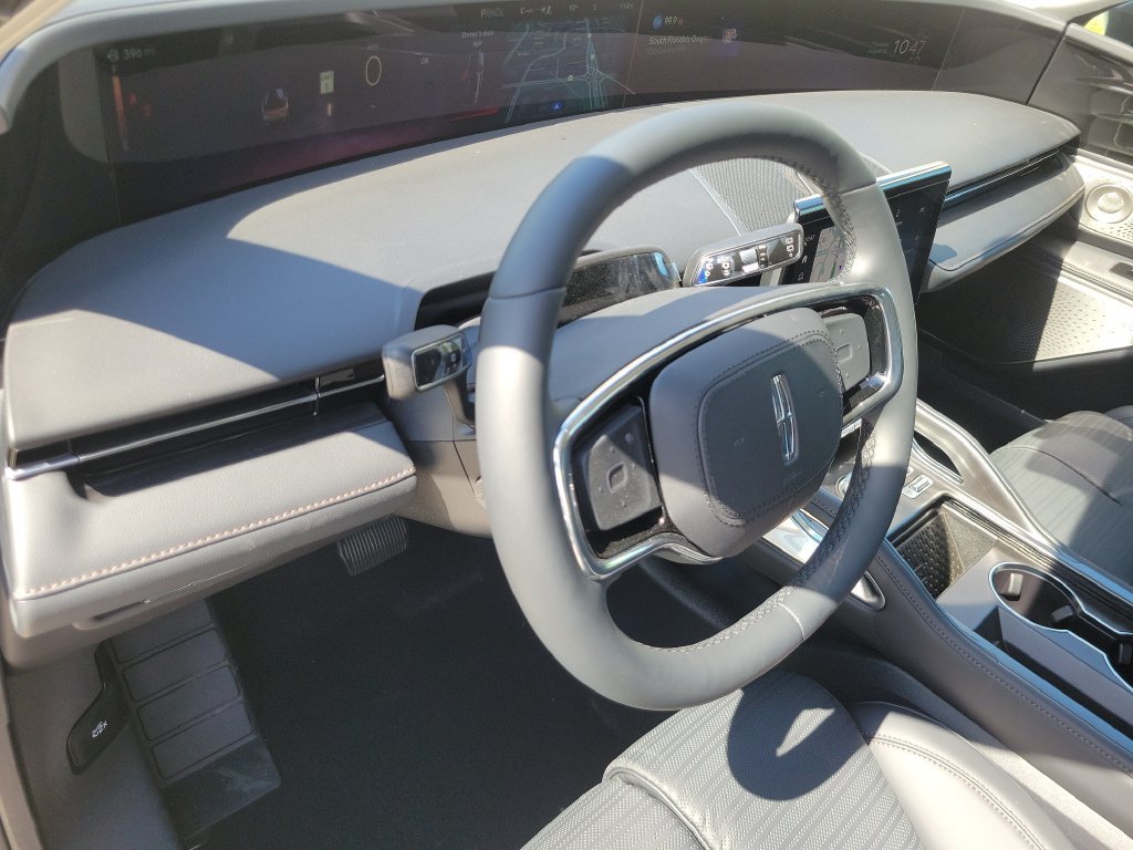 New 2026 Lincoln Nautilus Reserve AWD/4WD image 22